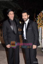 Aamir Khan, Shahrukh Khan at  Imran Khan_s wedding reception in Taj Land_s End on 5th Feb 2011.JPG